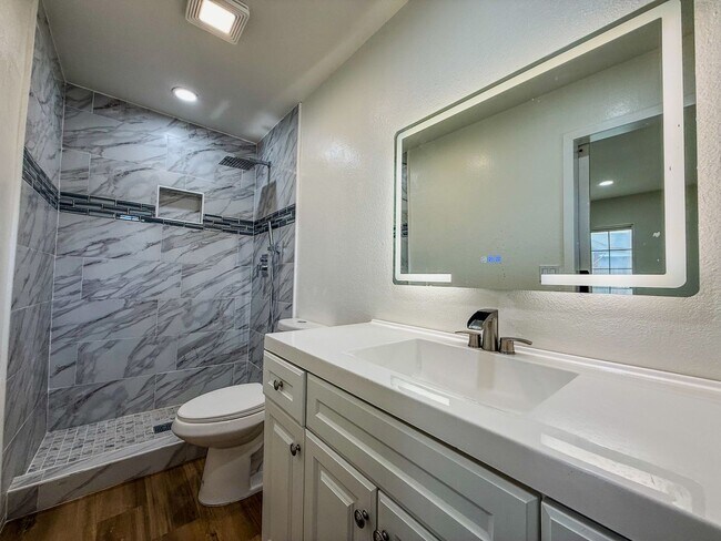 Building Photo - Beautifully remodeled home in imperial Beach
