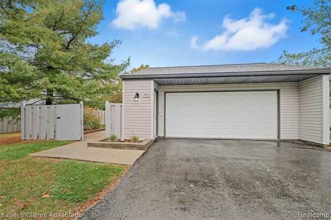 Building Photo - 2819 Monte Vista Ave