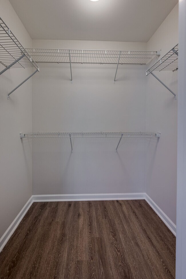 Building Photo - 2609 Jordan Ridge Dr