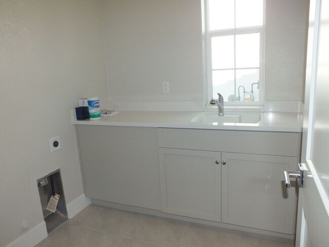 Building Photo - Active 55+ Regency at Folsom Ranch - newly...