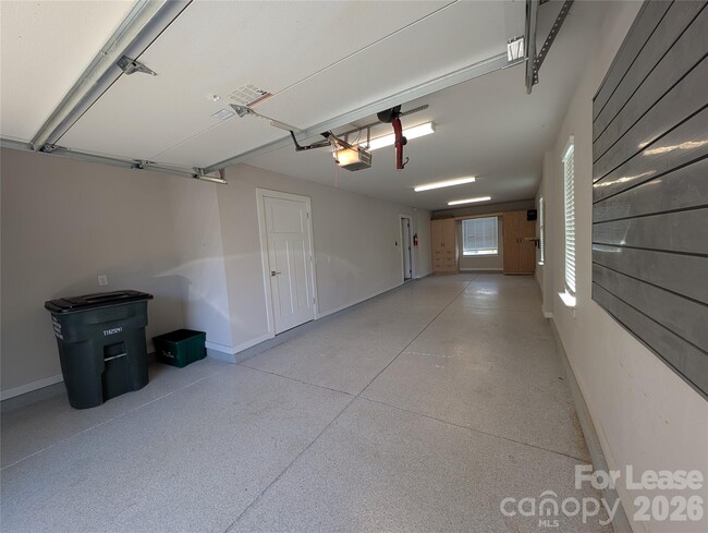 Building Photo - 2322 Elizabeth Ml Pl