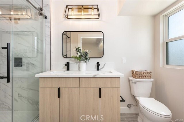 Building Photo - 2145 McRae Dr