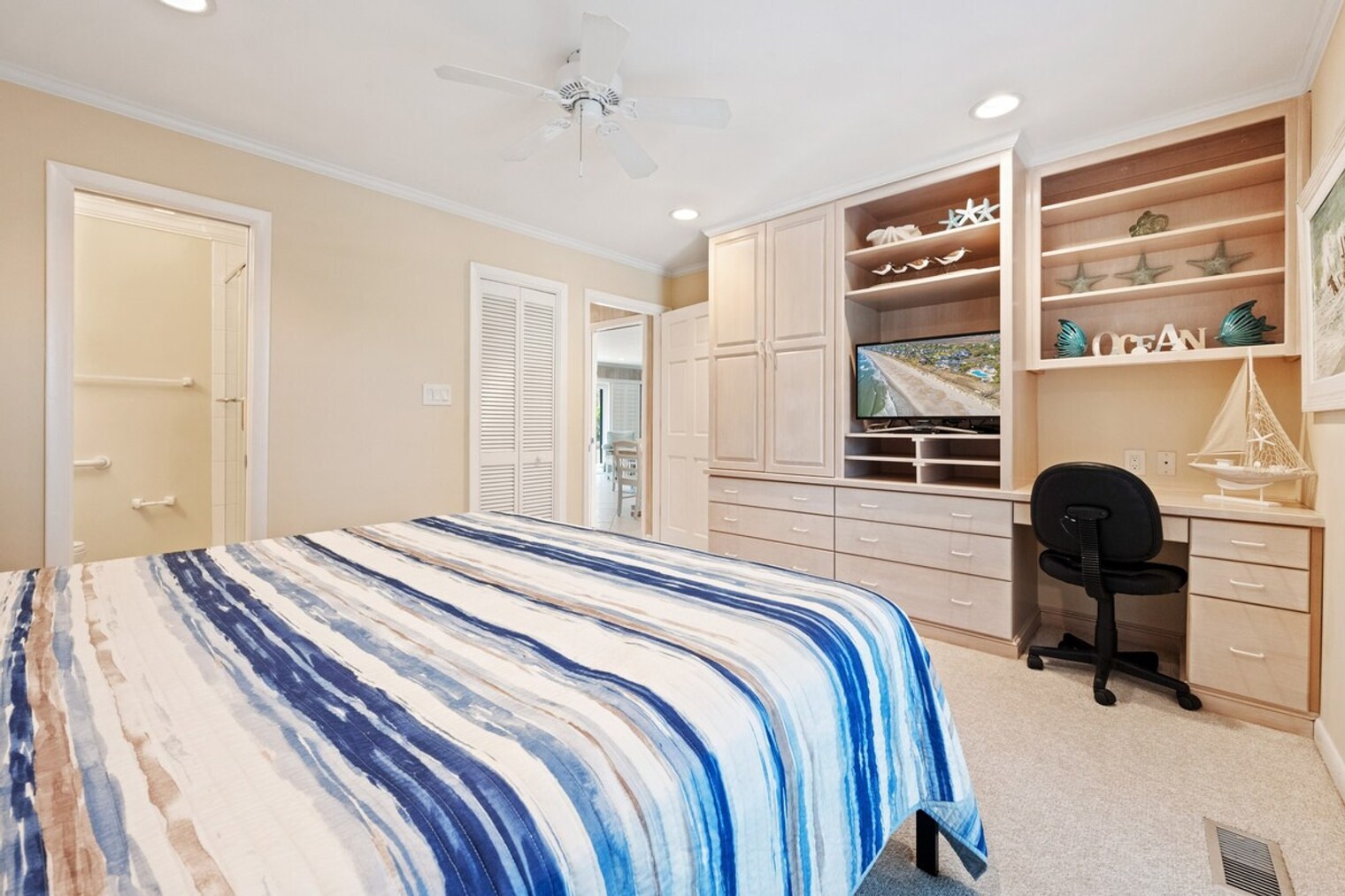 Building Photo - 275 Debordieu Blvd