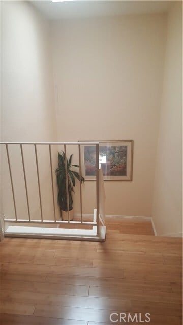 Building Photo - 880 Robles Pl