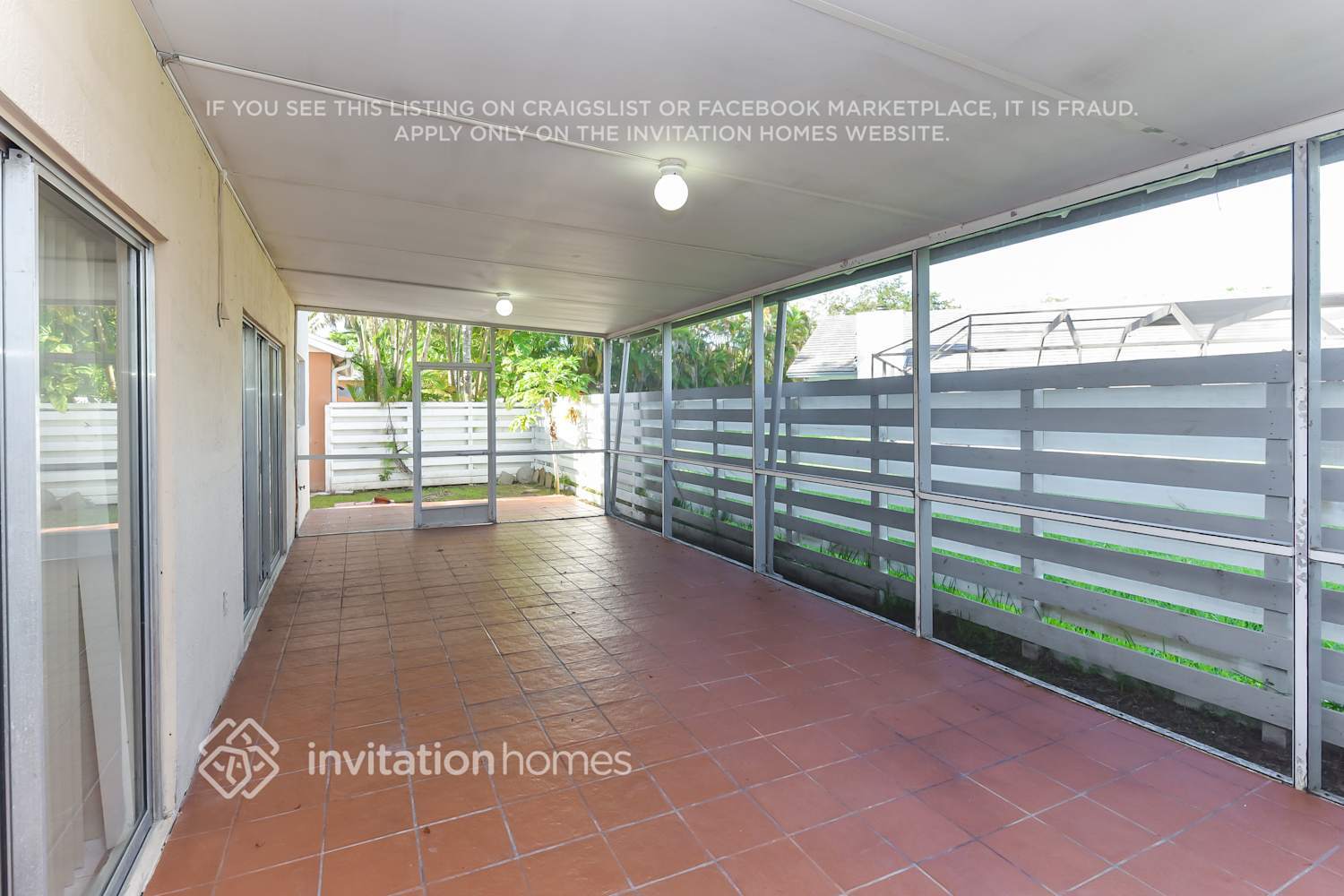 Building Photo - 14450 SW 139th Ave