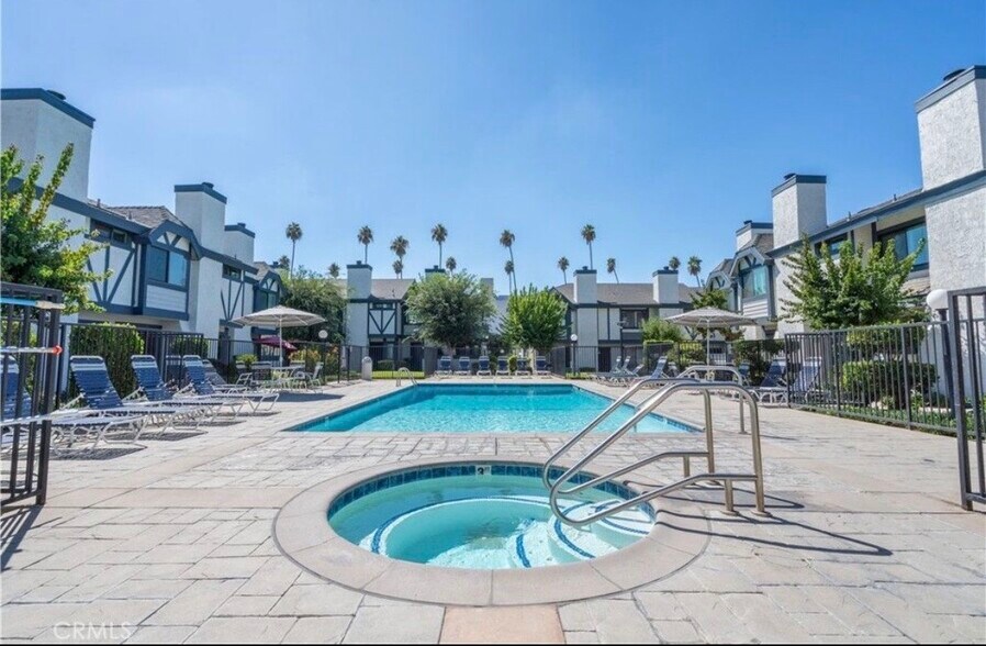 Building Photo - 19221 Sherman Way