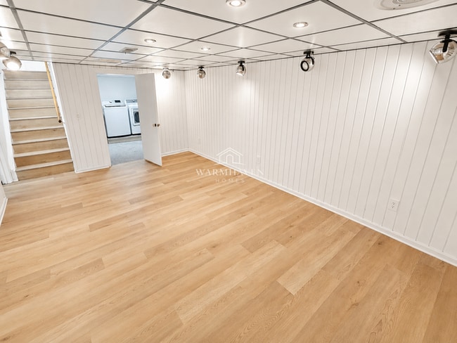 Building Photo - 302 N Pershing Ave