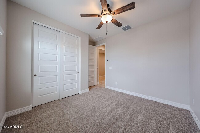 Building Photo - 14770 W Smoketree Dr