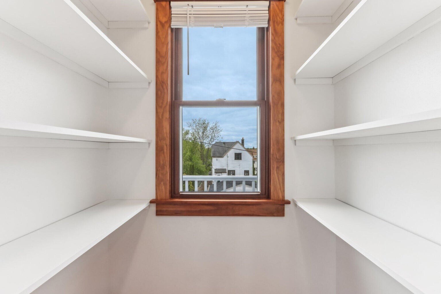 Pantry - 351A E Deer Pl