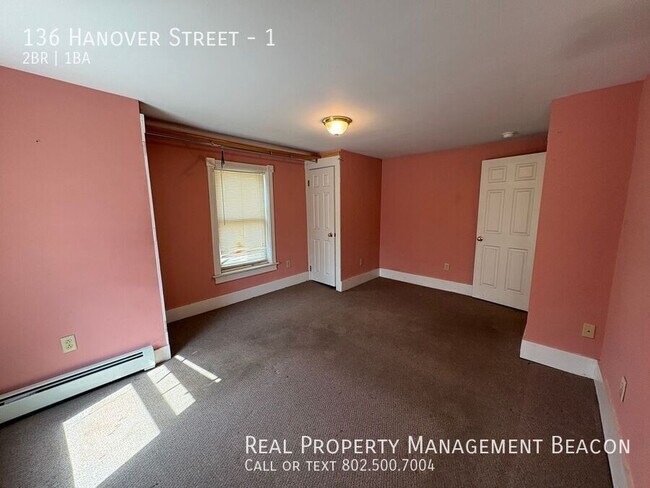 Building Photo - 136 Hanover St