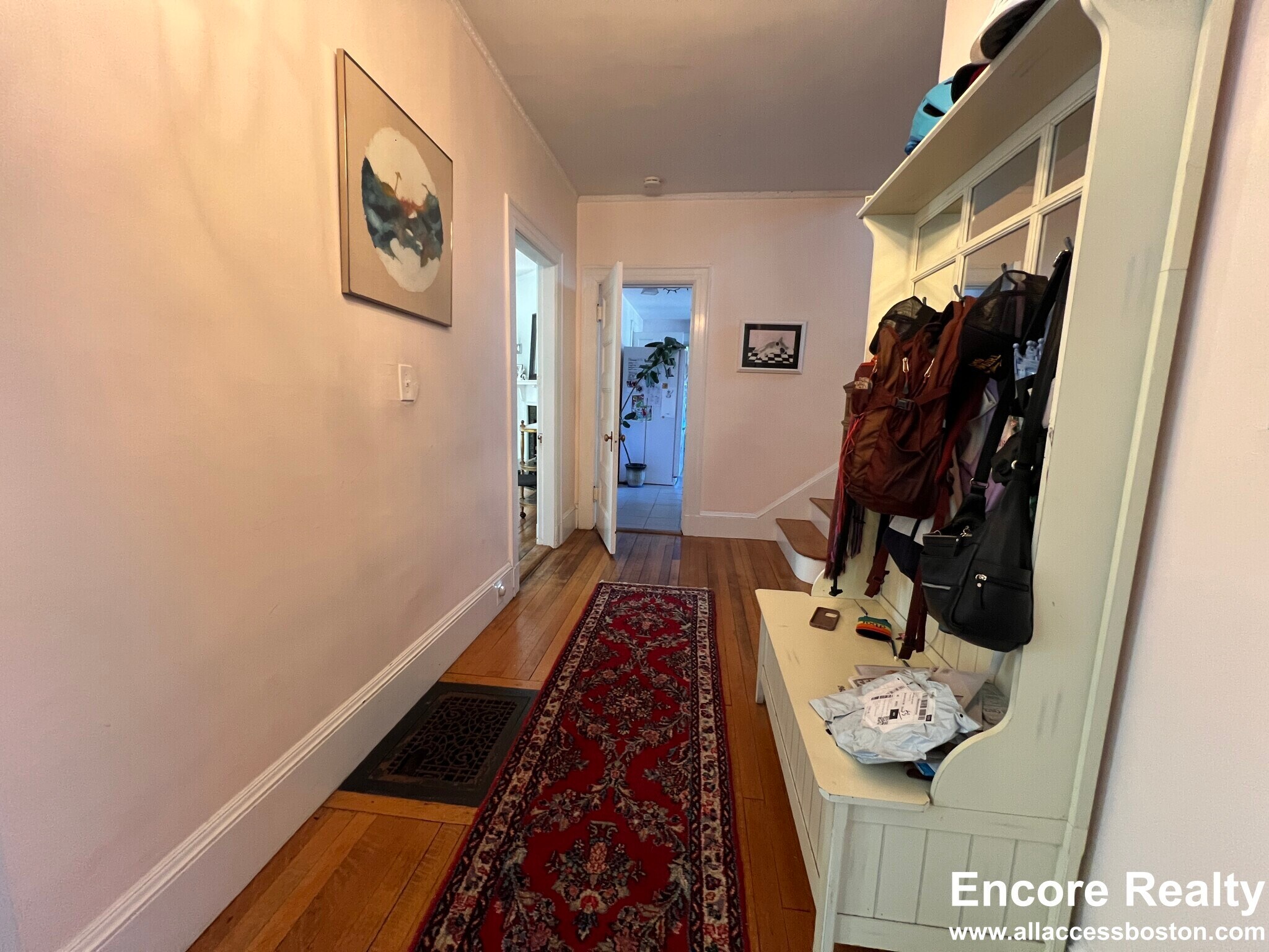 Building Photo - 9 Kenwood St