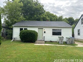 Building Photo - 4968 N 49th St