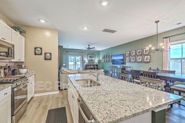 Building Photo - 302 Fox Gap Rd