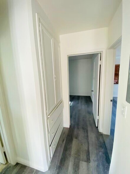 Building Photo - 1854 Garvey Ave