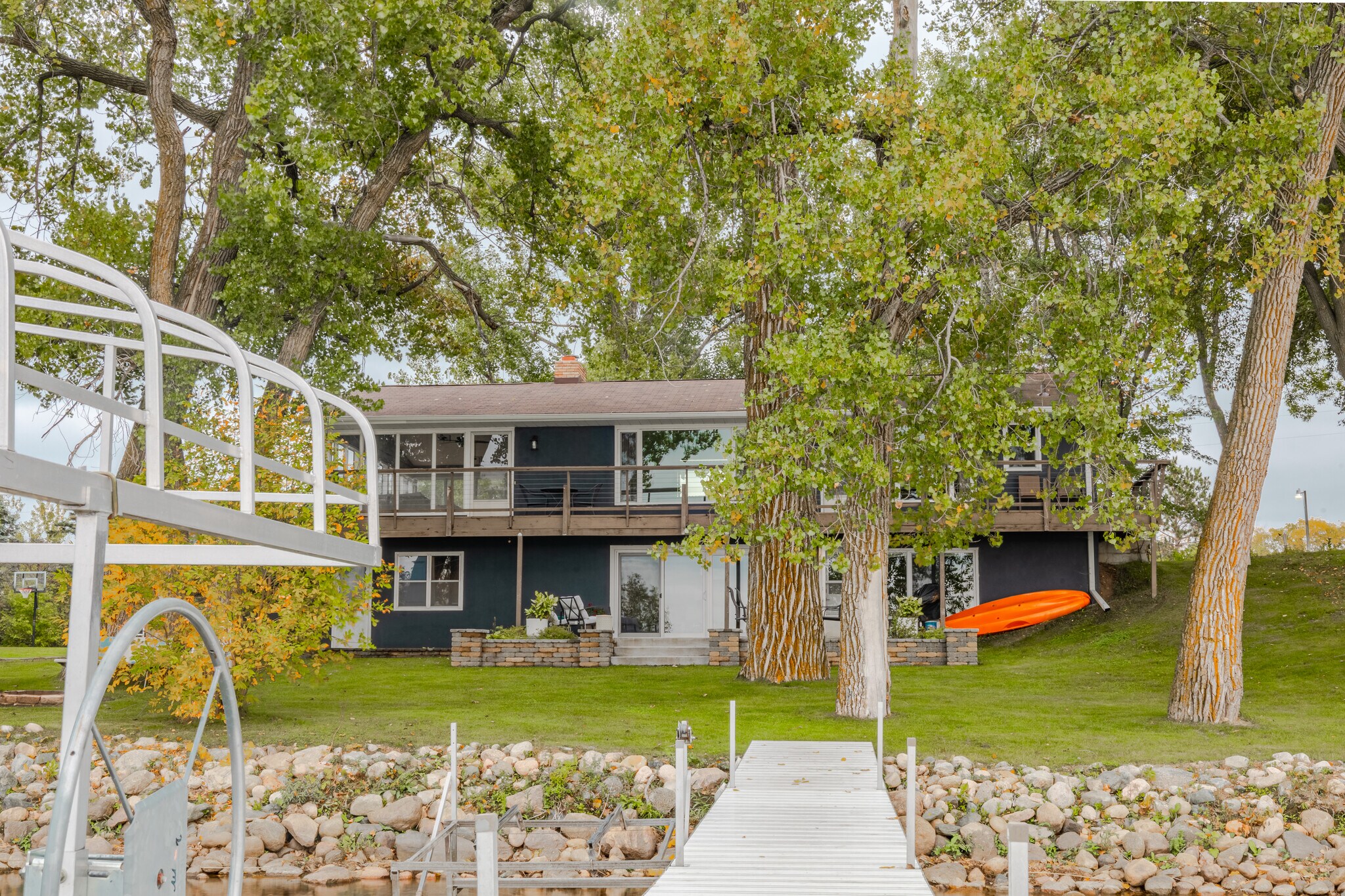 Building Photo - 6806 Sunset Strip NW