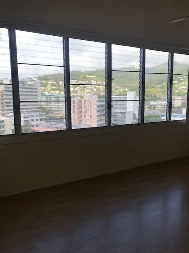 Building Photo - Available Now | Full Size Studio with 1 Ba...