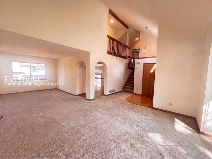 Building Photo - 4930 Sprangler Dr