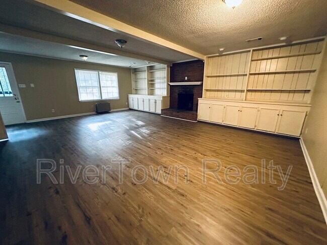 Building Photo - 842 Isabelle St