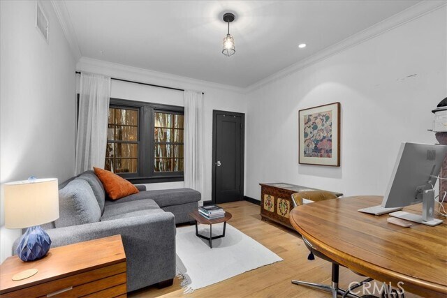 Building Photo - 1116 S Highland Ave