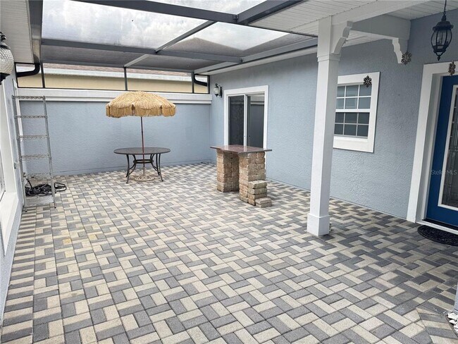 Building Photo - 275 Rock Springs Dr