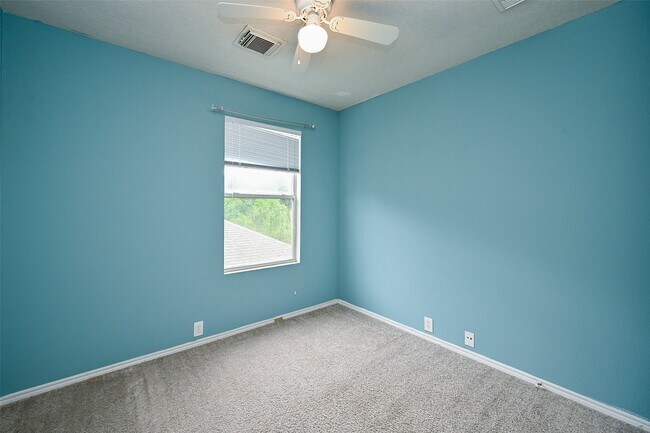 Building Photo - 23850 Pebworth Pl