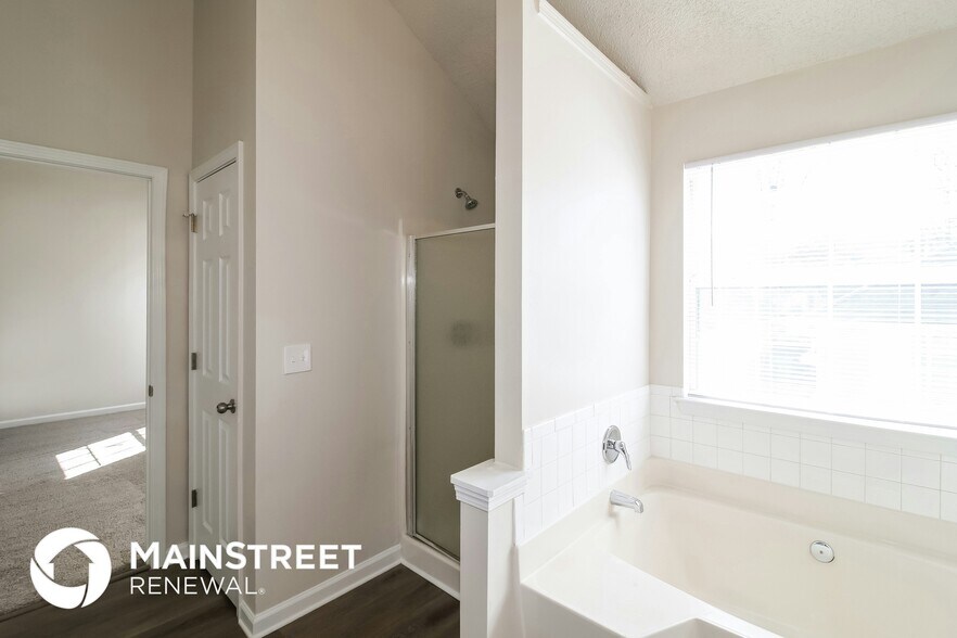 Building Photo - 165 Colser Drive