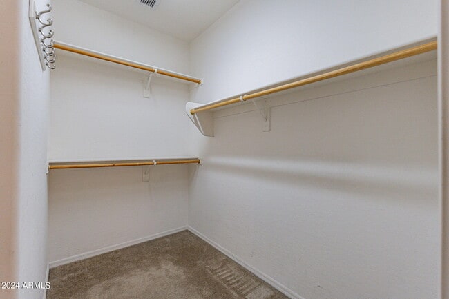 Building Photo - 2623 E San Mateo Dr