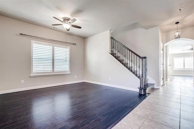 Building Photo - 2108 Eppright Dr