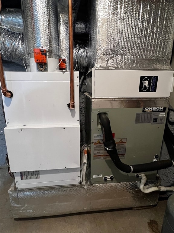 Building Photo - 56 Pelham St