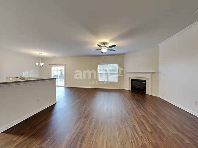 Building Photo - 30 Riverbed Dr