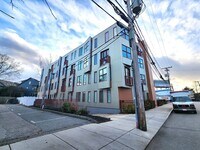 Building Photo - 24 Bay State Rd