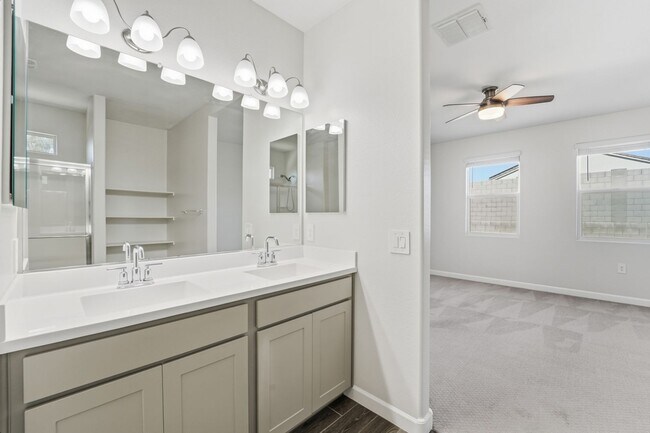 Building Photo - Modern 4-Bedroom Ranch-Style Corner Lot Home - *RENT SPECIAL*