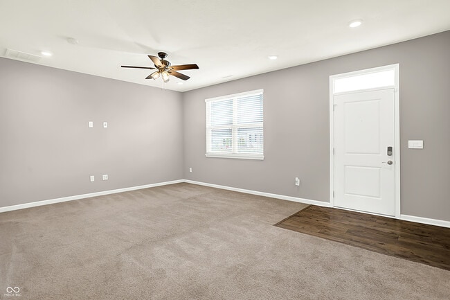 Building Photo - 2792 Maricopa Blvd