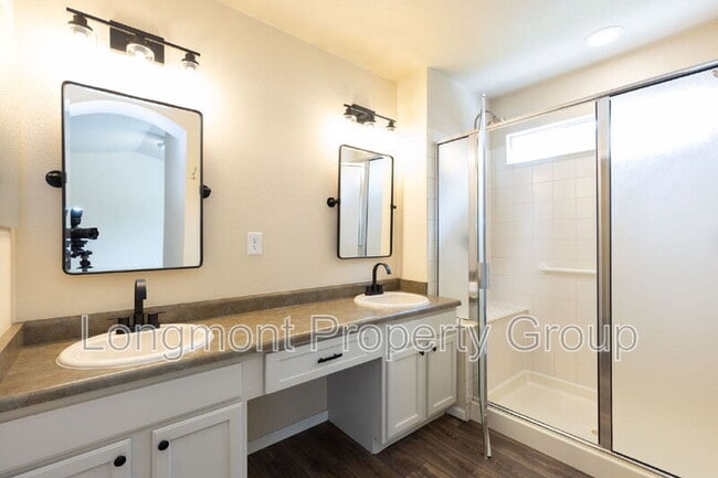 Building Photo - 1404 Tonkin Pl