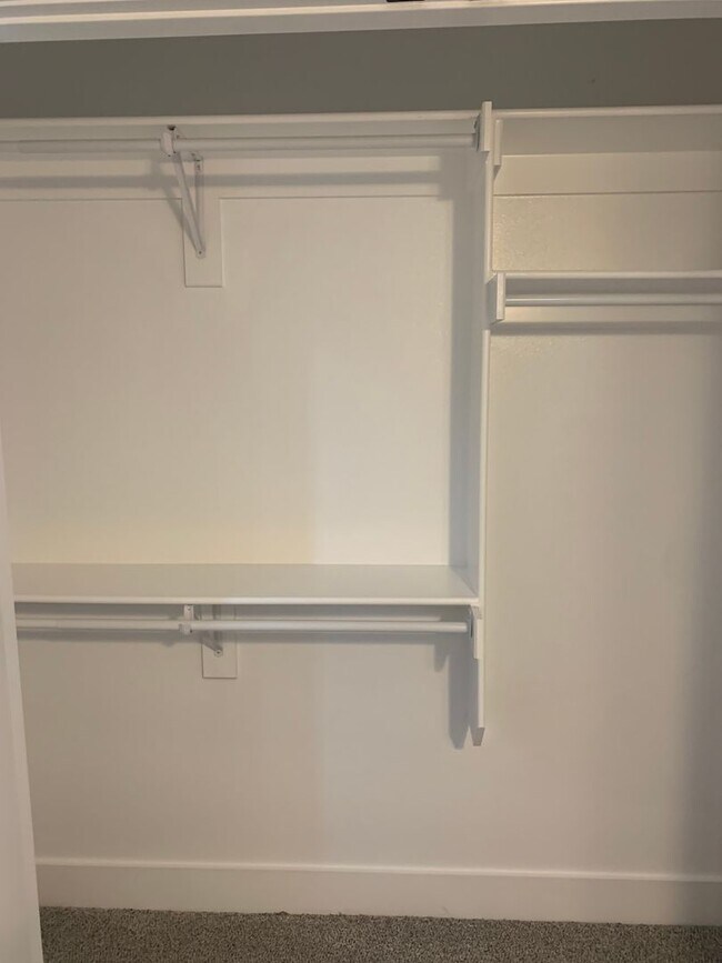 Building Photo - 301 Citation St