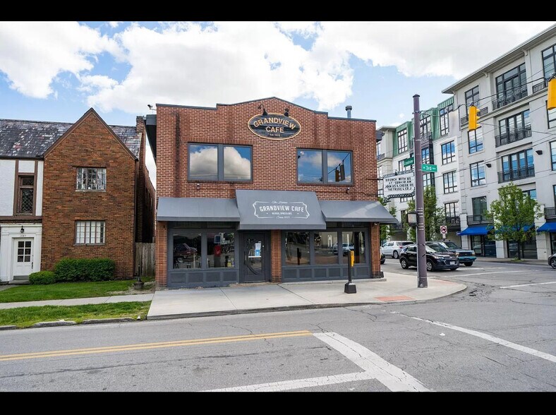 Building Photo - 1455 Mews Ct