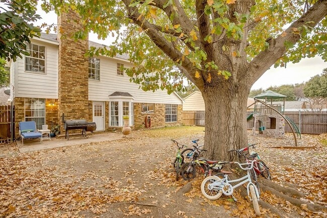 Building Photo - 5221 Grand Mesa Dr