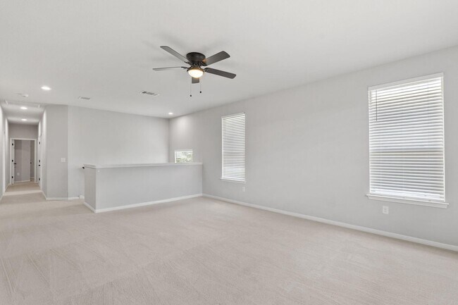 Building Photo - 21824 Agarito Ln