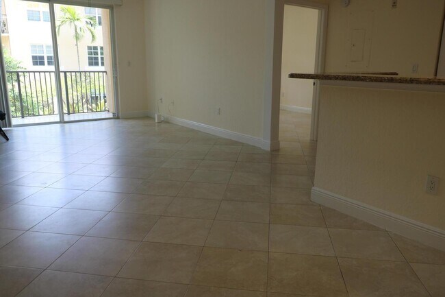 Building Photo - 1803 N Flagler Dr