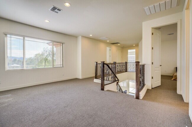 Building Photo - 4529 E Vista Bonita Dr