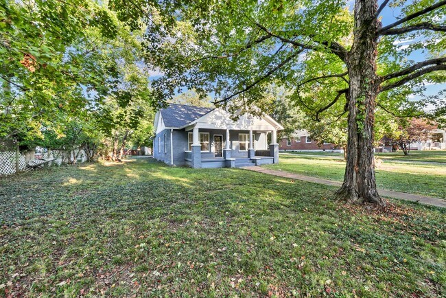 Building Photo - Totally Renovated Bungalow
