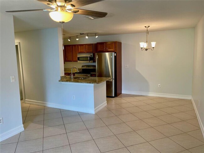 Building Photo - 713 Secret Harbor Ln