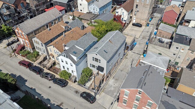 Building Photo - 1156 W 19th Pl