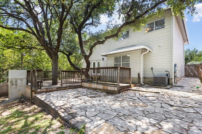 Building Photo - 7705 Autumn Bluff