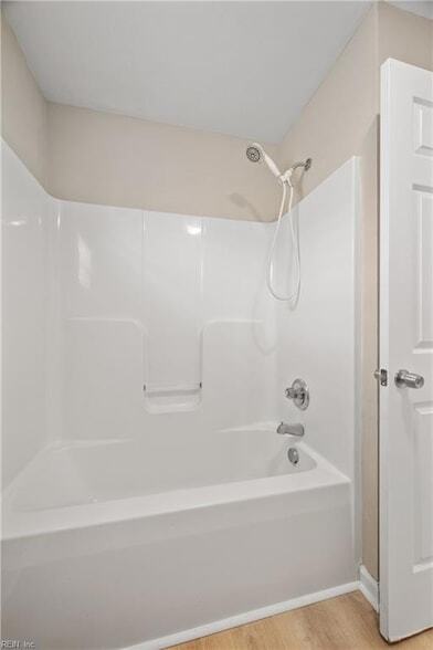 Building Photo - 318 W 31st St