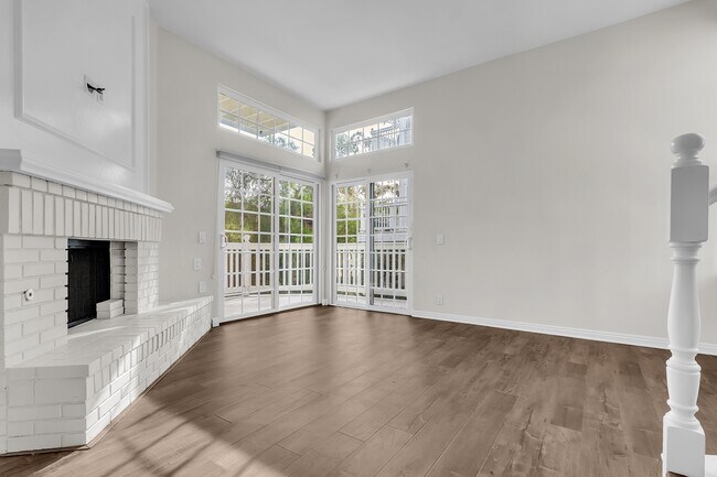 Building Photo - 33212 Ocean Bright