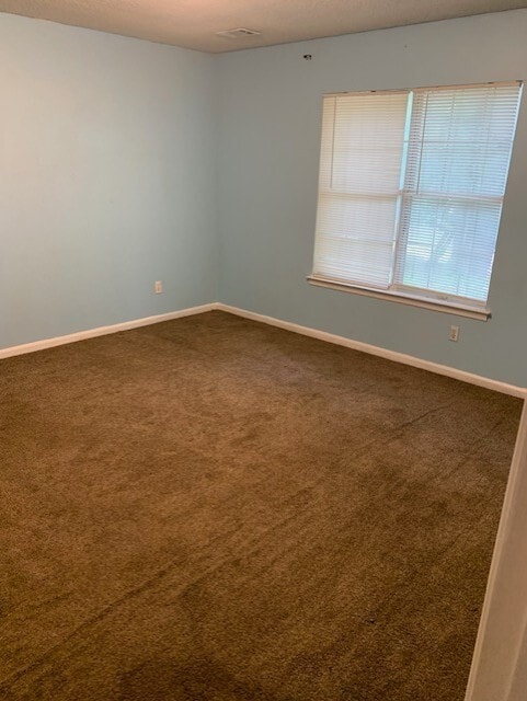 Master Bedroom - 10 Daveitta Dr