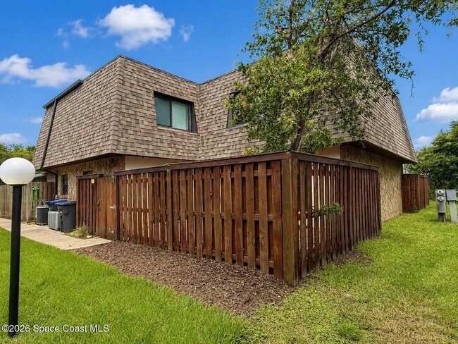 Building Photo - 2115 Harrison St