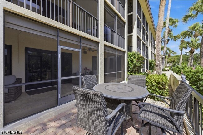 Building Photo - 6080 Pelican Bay Blvd