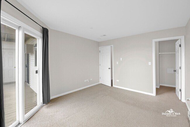 Building Photo - 1363 Cunat Ct
